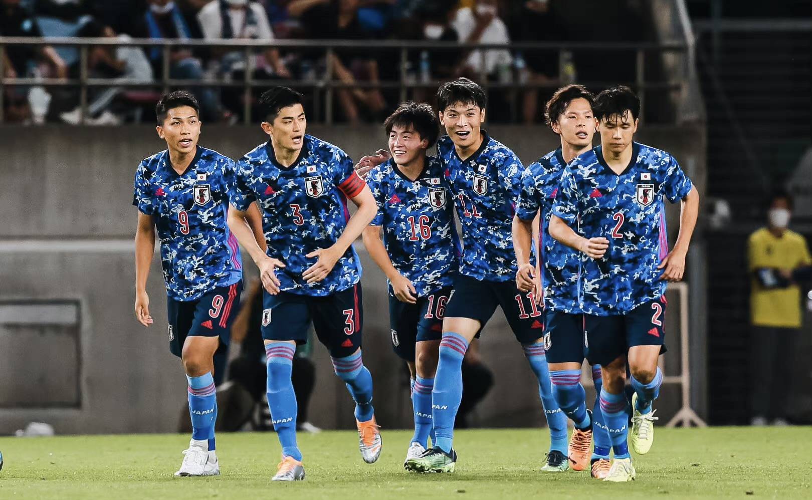 亚洲联赛中出现无解球员领先 亚洲联赛中出现无解球员领先