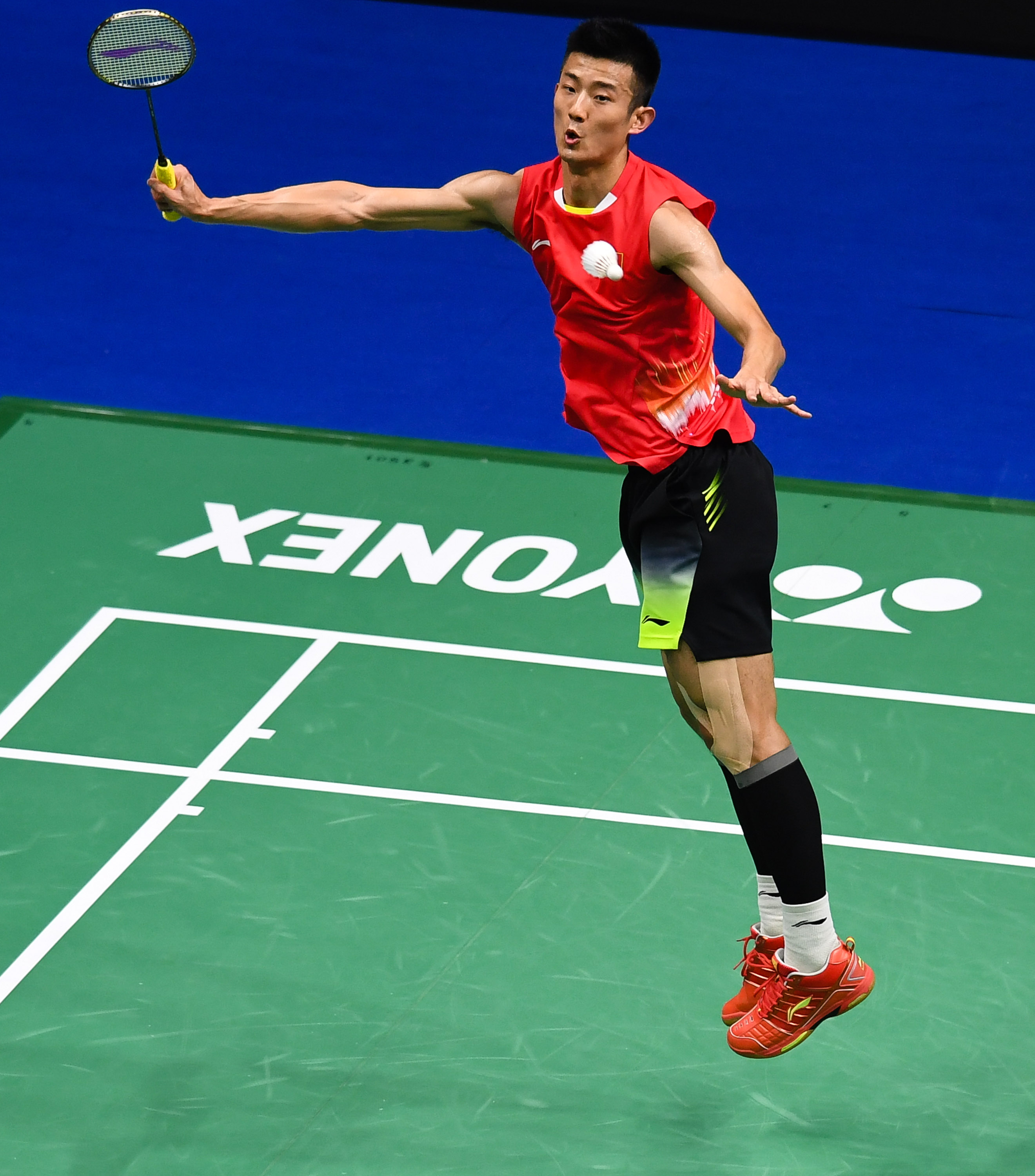 -日本羽毛球队强势韩国羽毛球队，谌龙高光表现的简单介绍