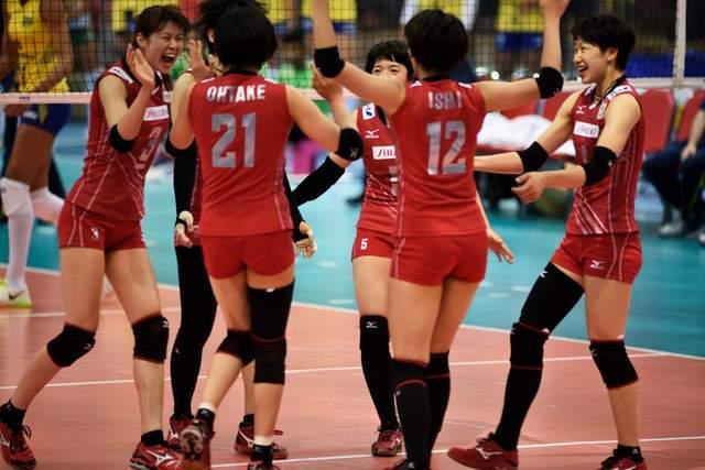 巴西排球队上演逆袭,战胜强敌夺冠的简单介绍 巴西排球队上演逆袭,战胜强敌夺冠的简单介绍