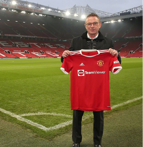 斯图加特战胜强敌，积分榜上升