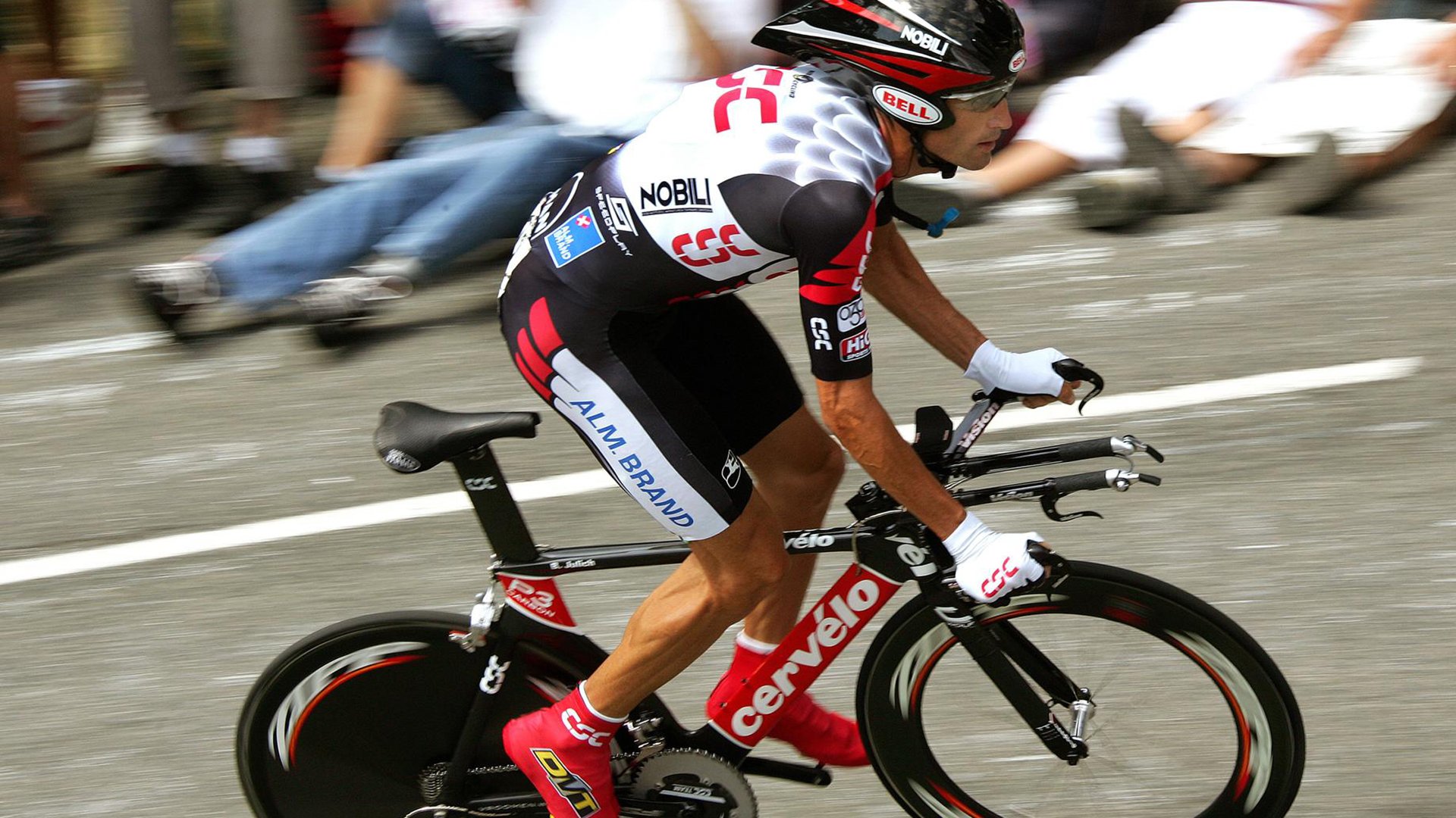 锡安存在感拉满撕裂防线,掘金式防守如何封锁上海队?